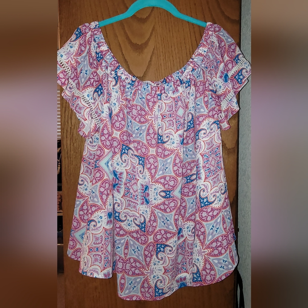 Belle Sky Off-Shoulder Swing Top